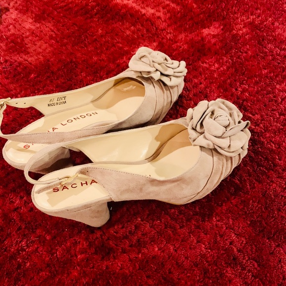 Sasha London camel suede open toe sling backs - Picture 4 of 9